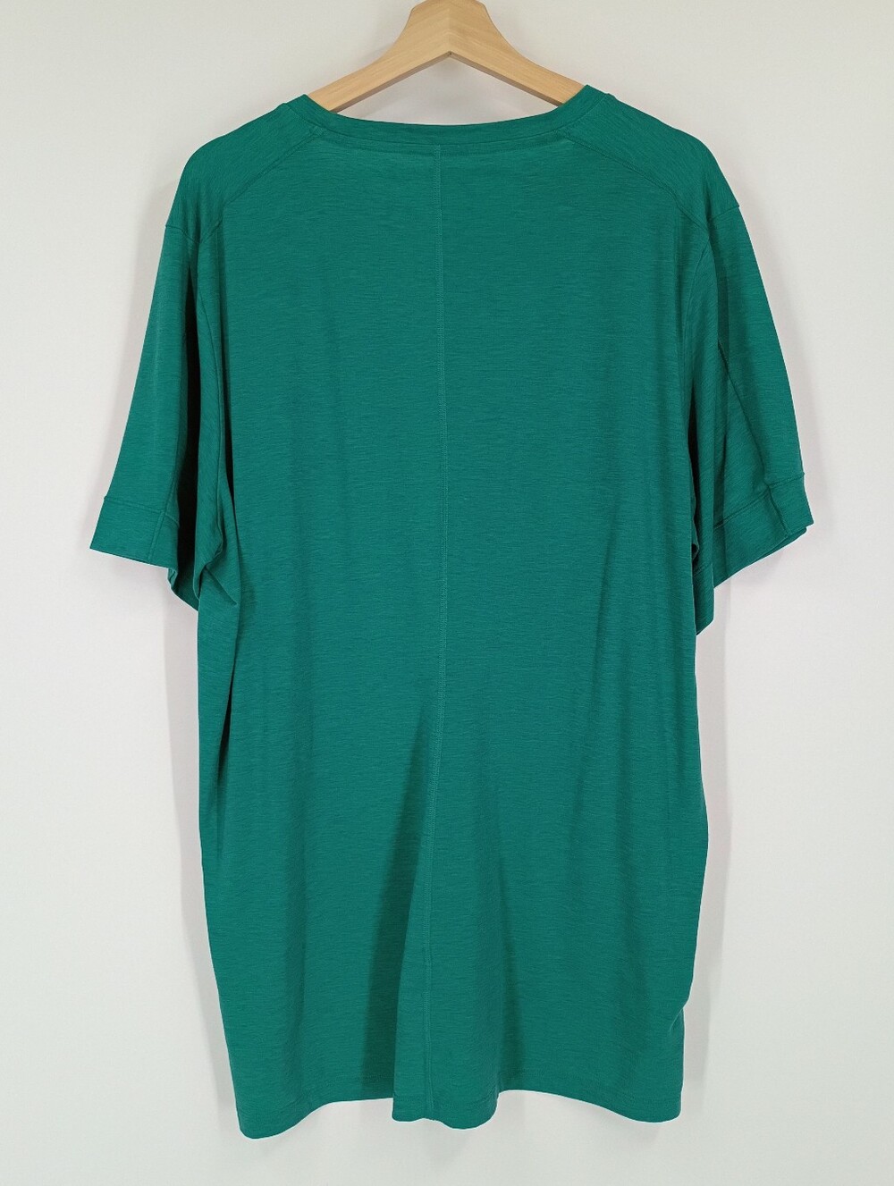 Nike Dry Fit Yoga Slim Fit Tee - Picture 5 of 5